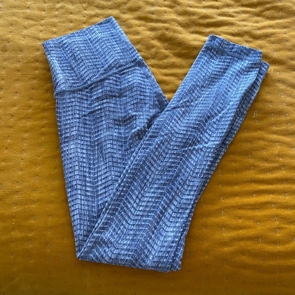 Lululemon Leggings - Size 6